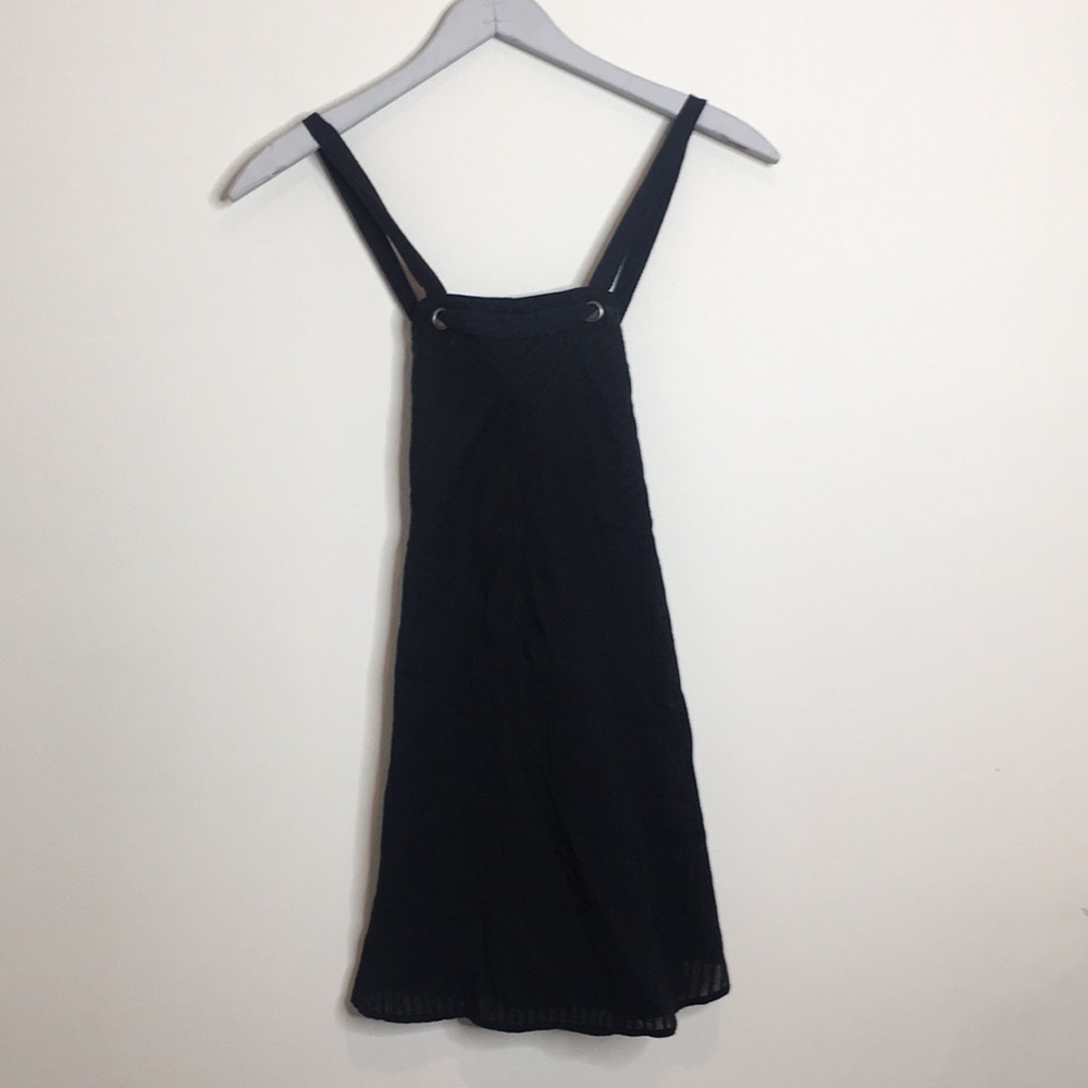 RARE Tobi dress 👗 black small w/ high neck line
